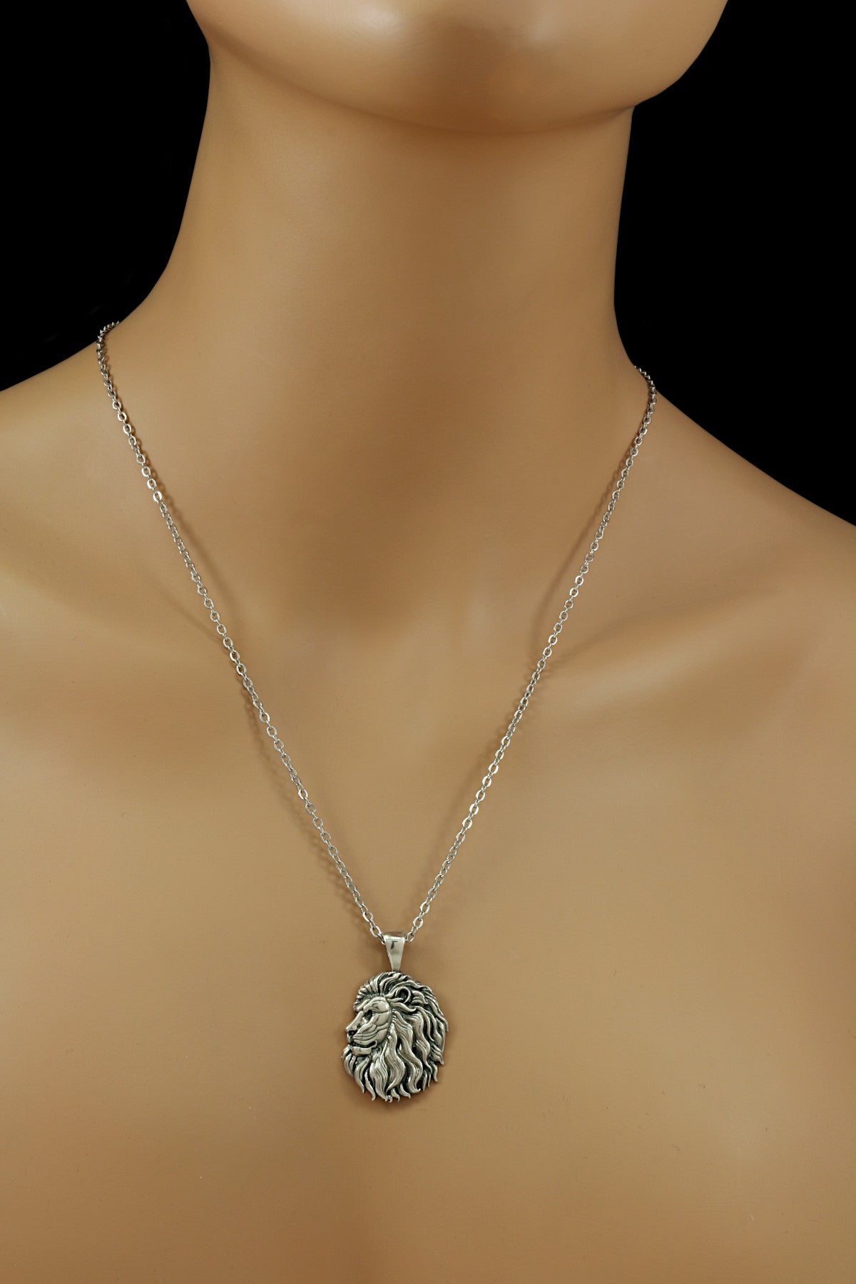 925 Sterling Silver Lion Pendant With 22" Hypoallergenic Cable Chain Necklace