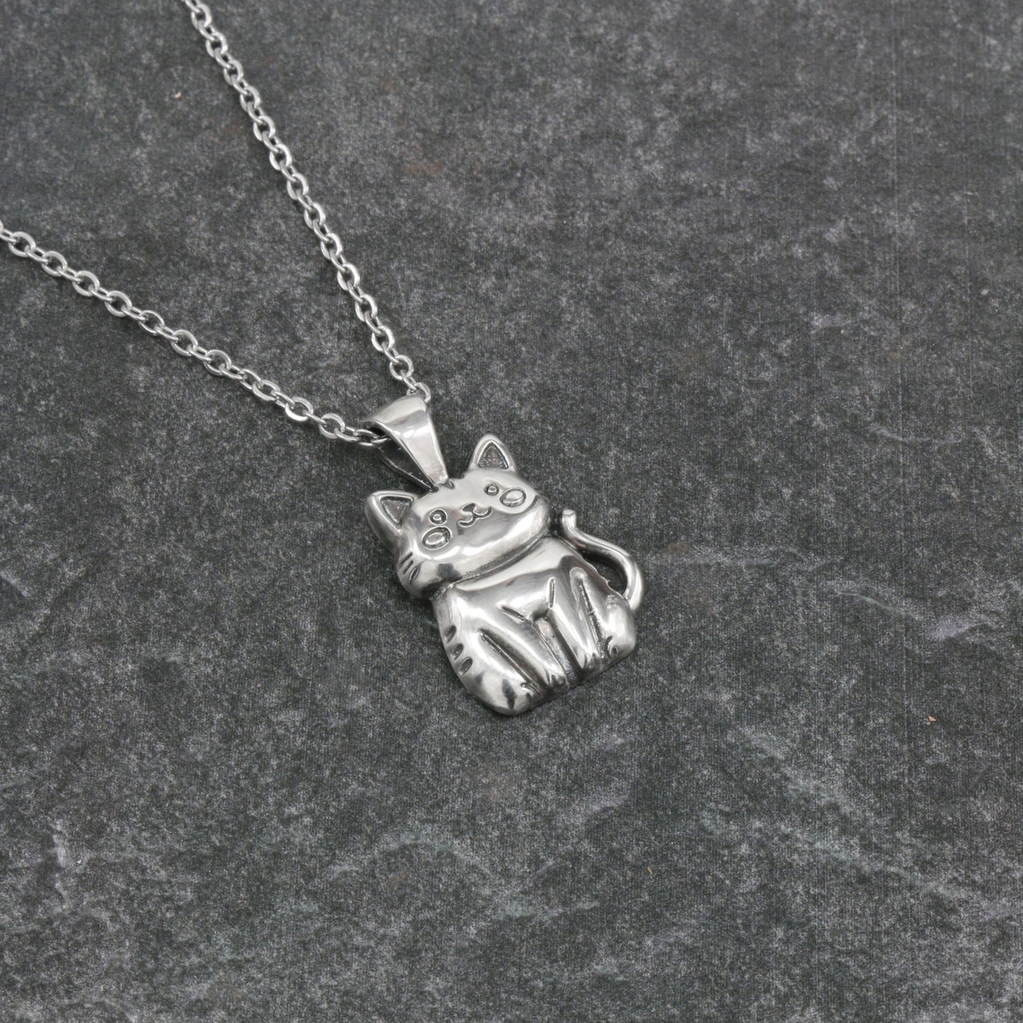 925 Sterling Silver Smiling Cat Pendant With 22" Hypoallergenic Cable Chain Necklace