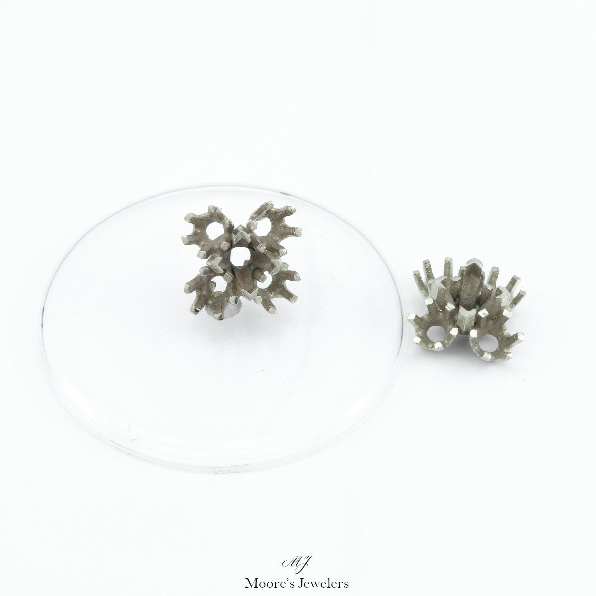 14k White Gold Cast of Solitaire Head Settings