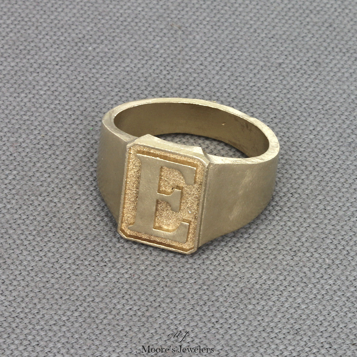 Letter E Initial Signet Ring 3d Print and Casting