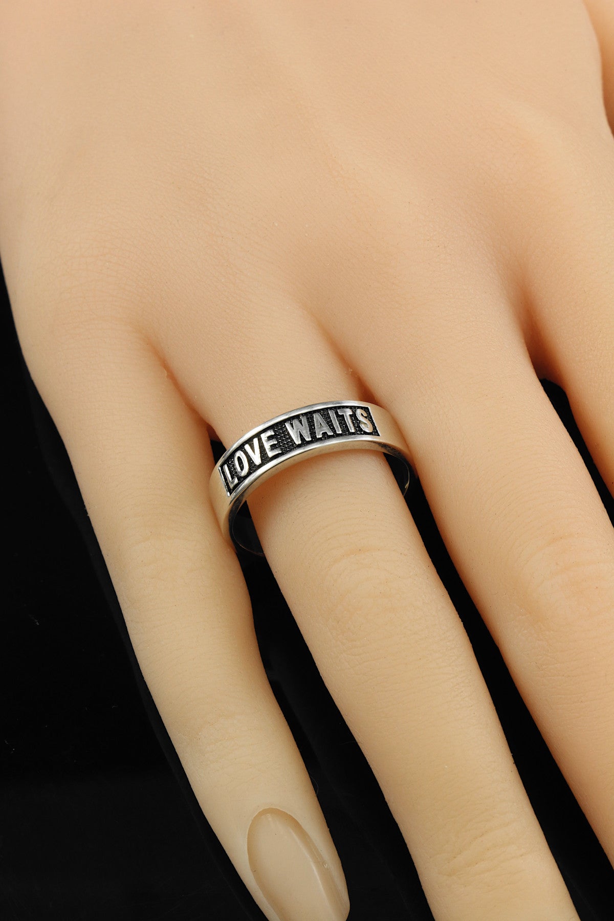 925 Sterling Silver Love Waits Band