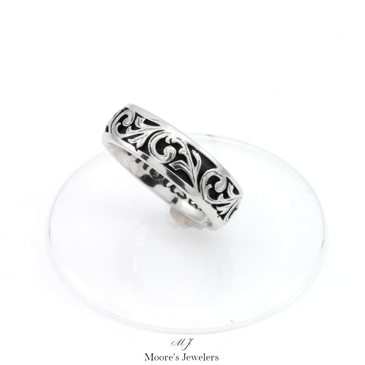 Faux Vintage Scroll Wedding Band