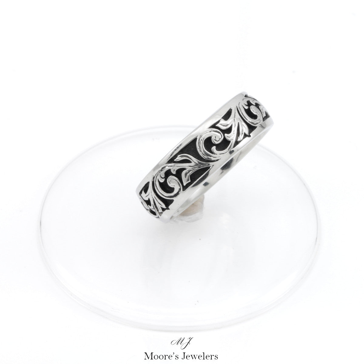 Faux Vintage Scroll Wedding Band
