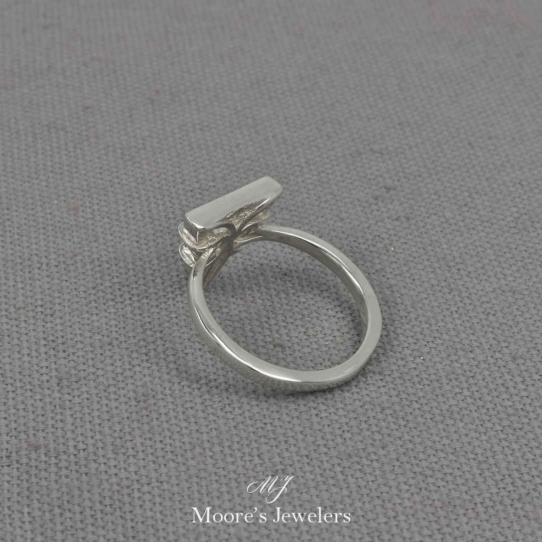 925 Sterling Silver Eternal Triangle Ring