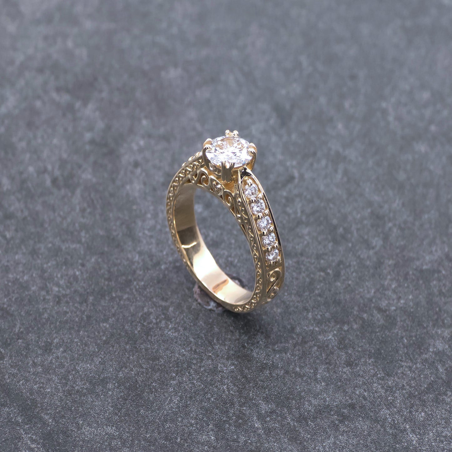 14k Yellow Gold Fuax Antique Style Engagement Ring