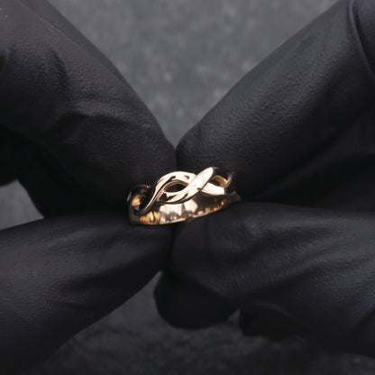 18k Interweaving Twist Wedding Band
