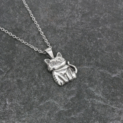 925 Sterling Silver Smiling Cat Pendant With 22" Hypoallergenic Cable Chain Necklace