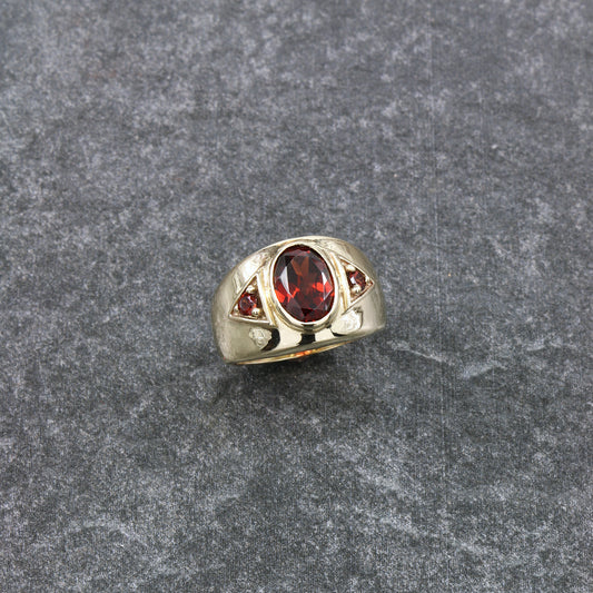 14k Yellow Gold Gent's Garnet Ring