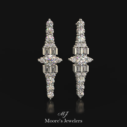 14k White Gold Decorative Diamond Earrings