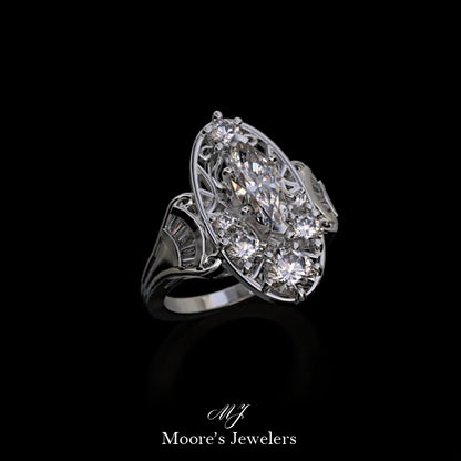 14k White Gold Unique Diamond Fashion Ring