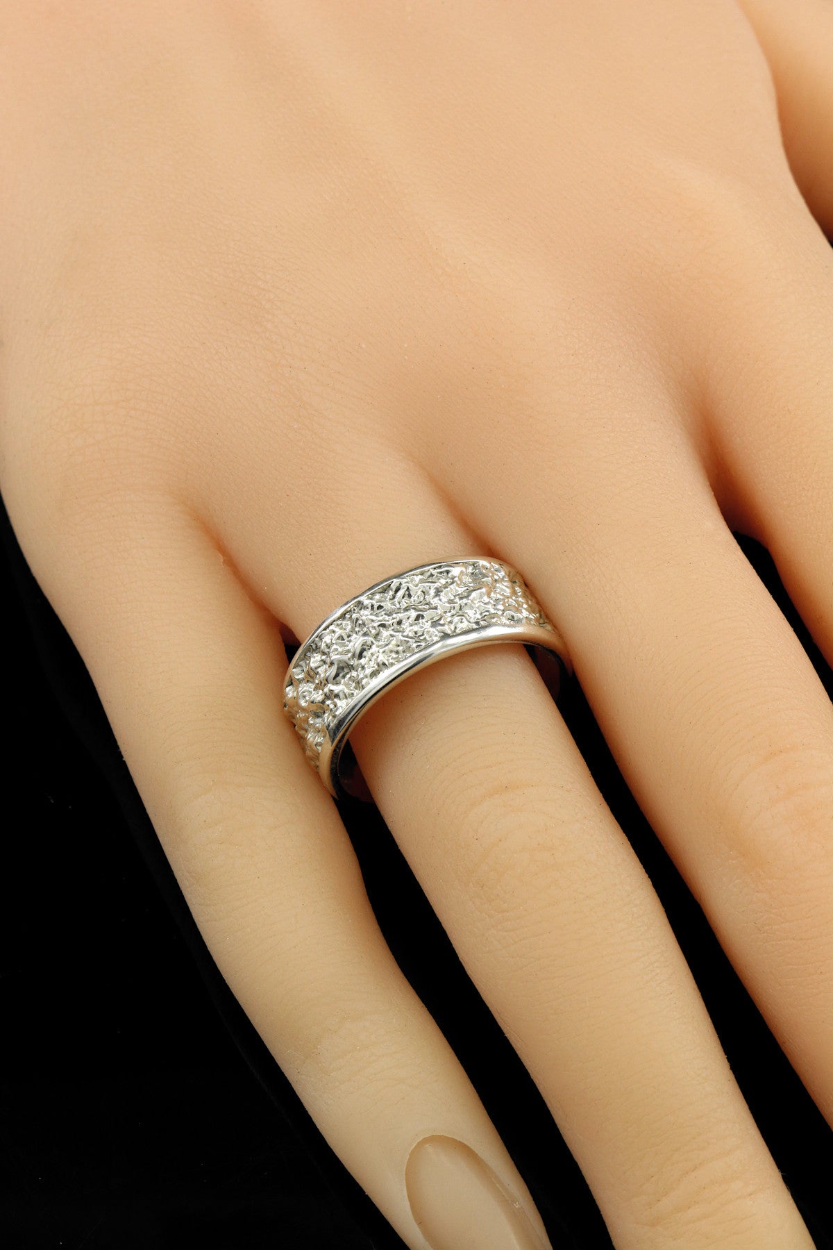 925 Sterling Silver Textured Wedding Band