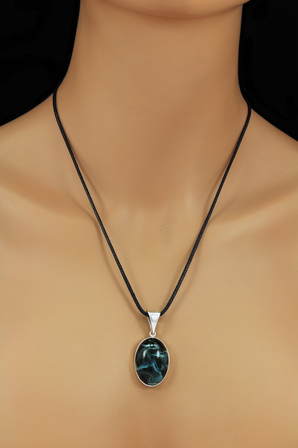 925 Sterling Silver Simulated Cabochon Shaped Resin Stone Necklace